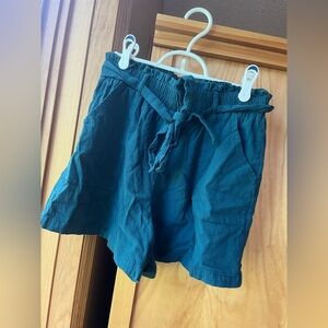 Turquoise tie top shorts, M
